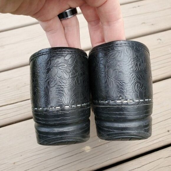 DANSKO XP Black Floral Dainty Flower Tooled Mule Clog Slip On Boho Festival 39 - Picture 6 of 8